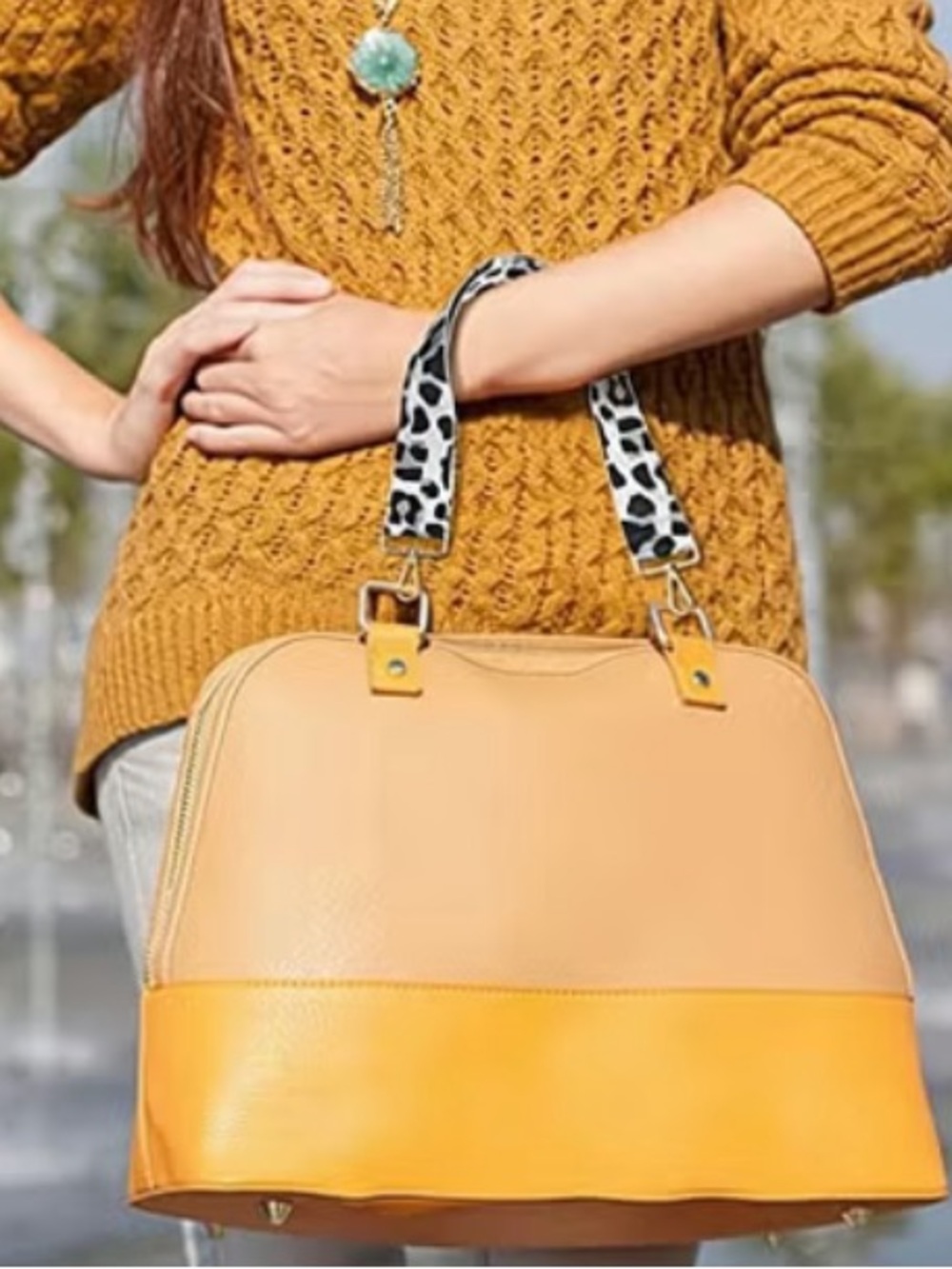Silver Leopard Print Bag Strap with Gold Hardware - New in Orig Packaging - Picture 9 of 9